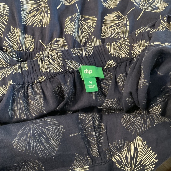 Women’s summer top - Picture 3 of 3